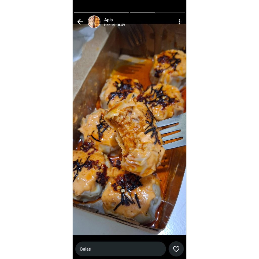 

Dimsum, siomay, dan Pangsit chili oil