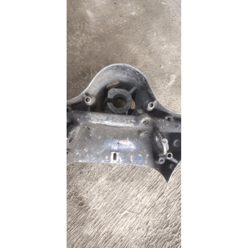 batok/kepala bawah vespa px original