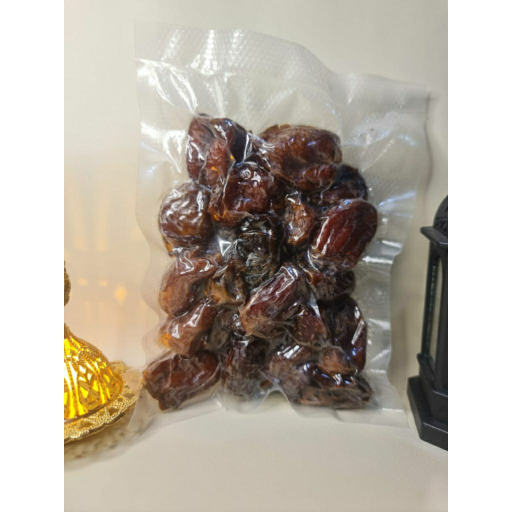

Kurma Mesir Vacum 100 gram dan 250 gram