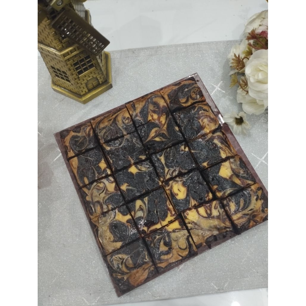 

cheesy fudgy brownies topping creamcheese