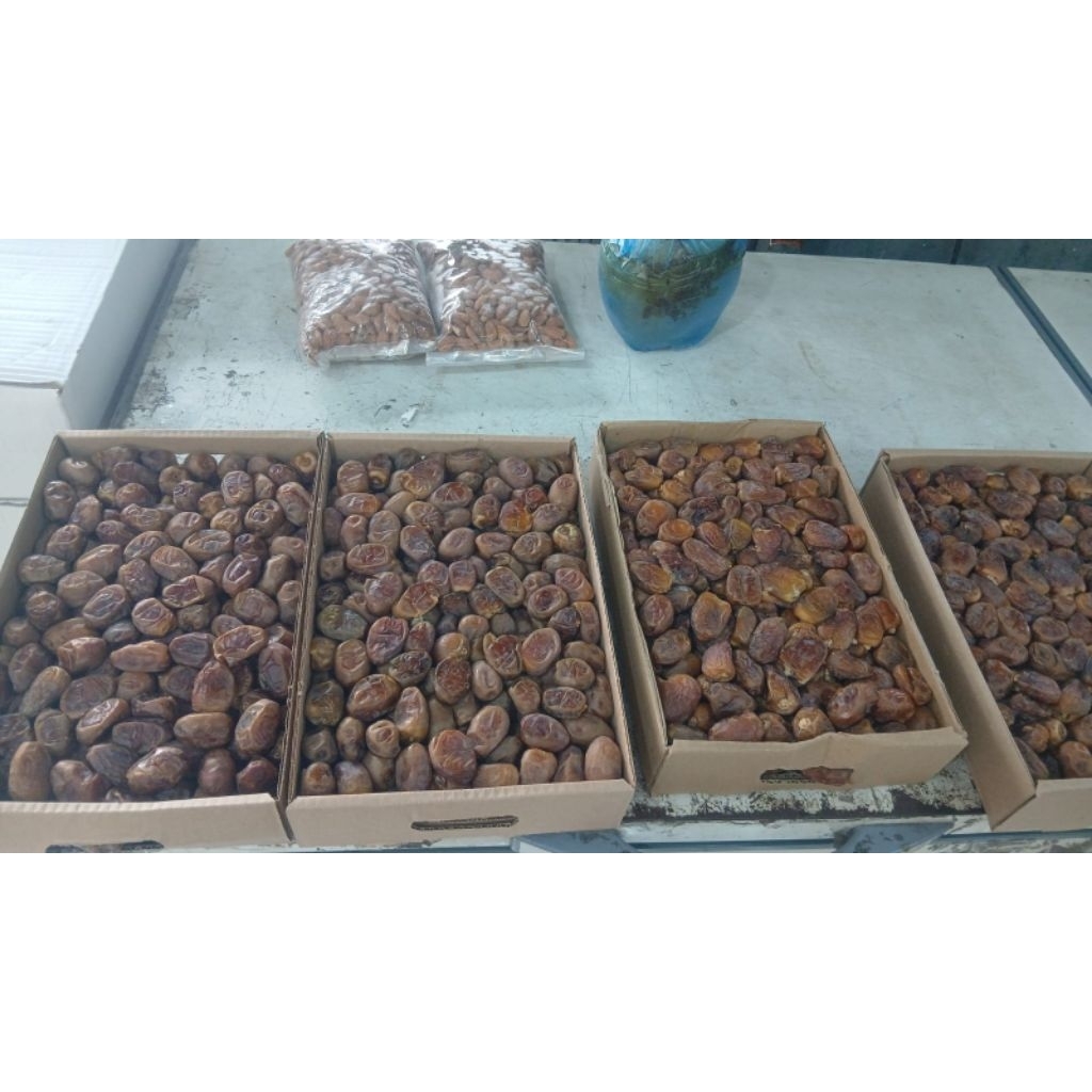 

kurma sukari premium