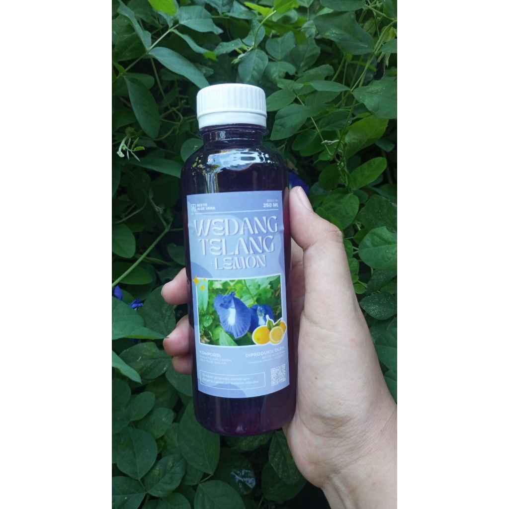 

Sari Bunga Telang dan Lemon Wedang Telang Sehat KWT Srikandi