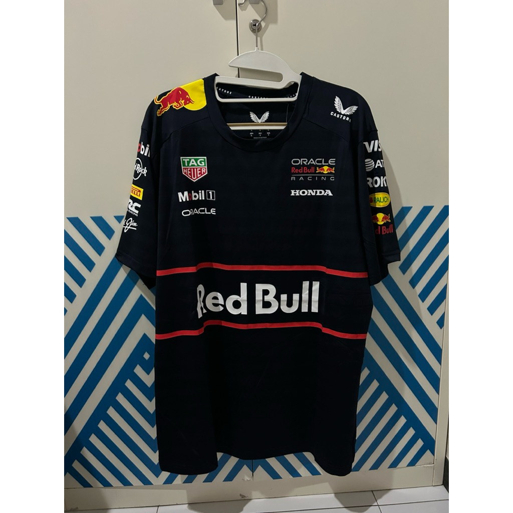 RedBull Castore Tee F1 team Jersey ORIGINAL 100% BNWT