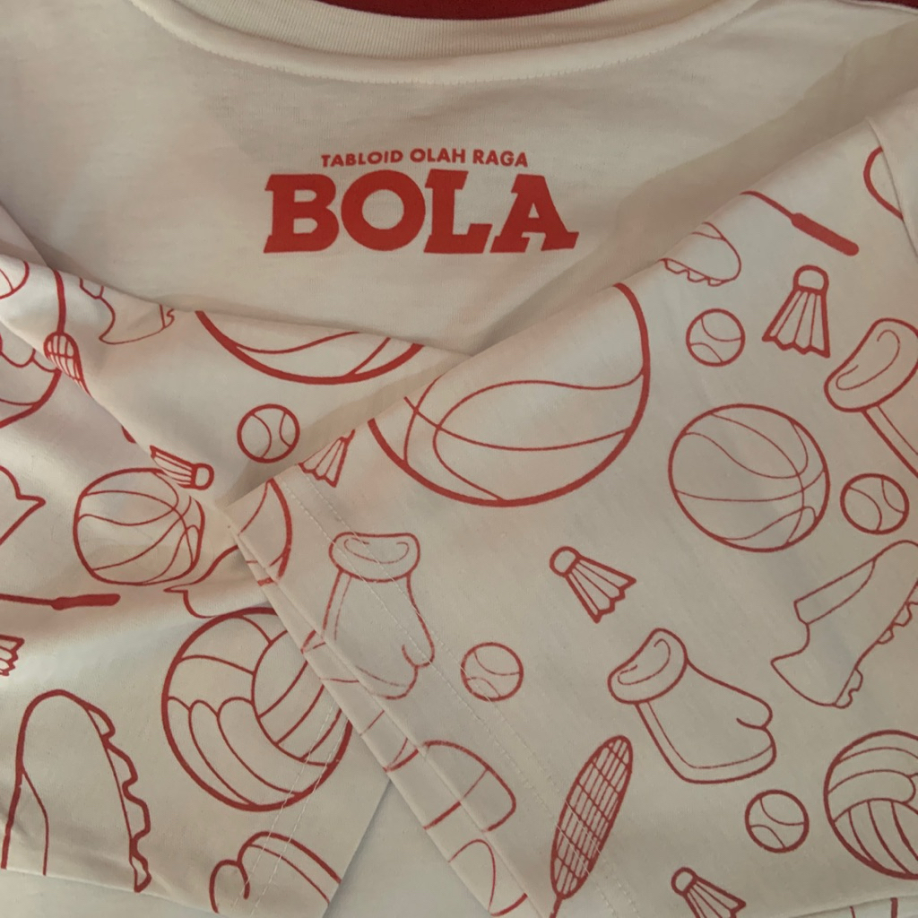 jersey bola kaos tabloid bola tshirt vintage.