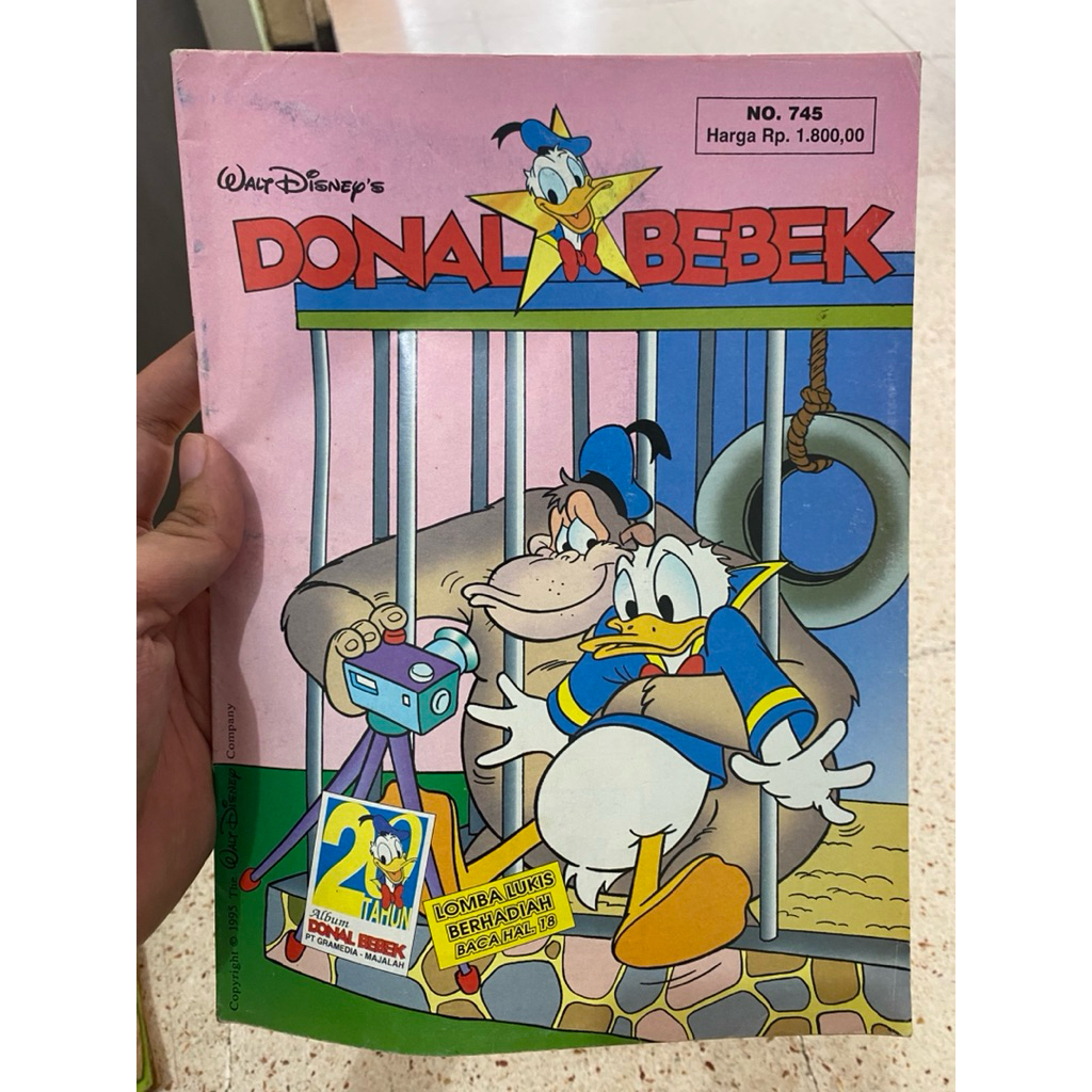 majalah donal bebek