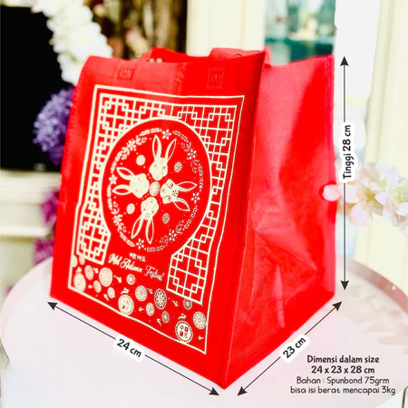 

Goodiebag Mooncake Festival Tas Spunbond Ukuran 24 x 23 x 28 cm Warna Merah Spun Bond Auntum Festival
