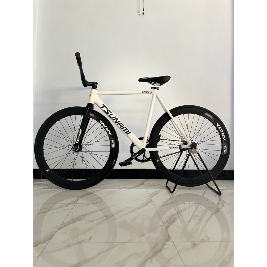 sepeda fixie tsunami Frame putih Fork hitam custom request