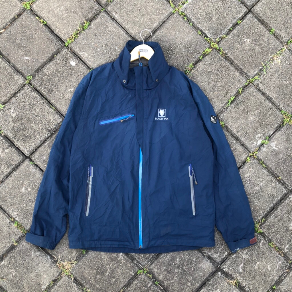 outdoor blackyak waterproof second bekas not arcteryx