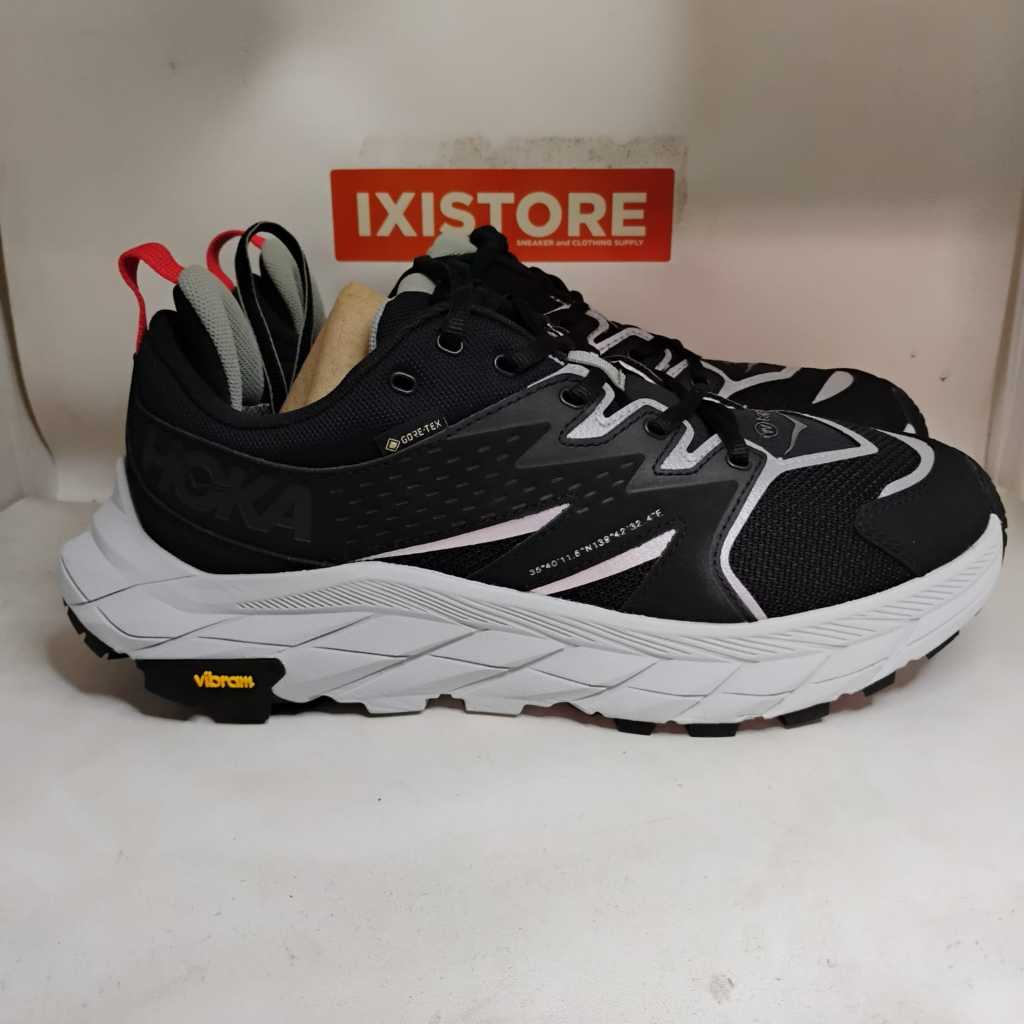 Sepatu HOKA Anacapa Low x WTAPS Hitam