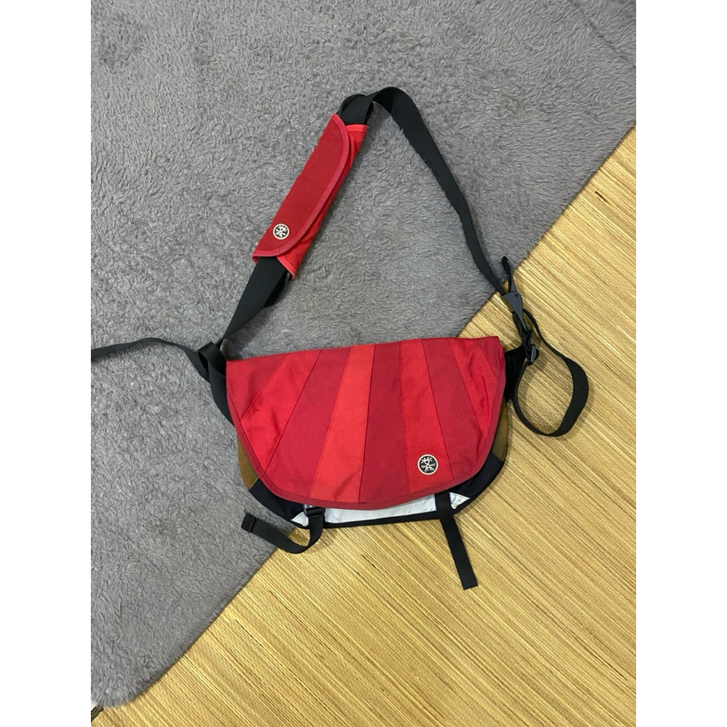 crumpler barney rustle 3019