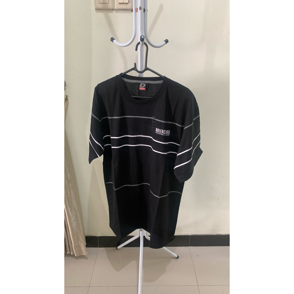 New Kaos Pria Hitam XXL