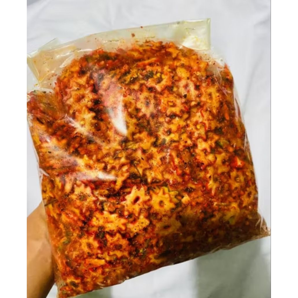 

seblak krupuk bintang pedas daun jeruk