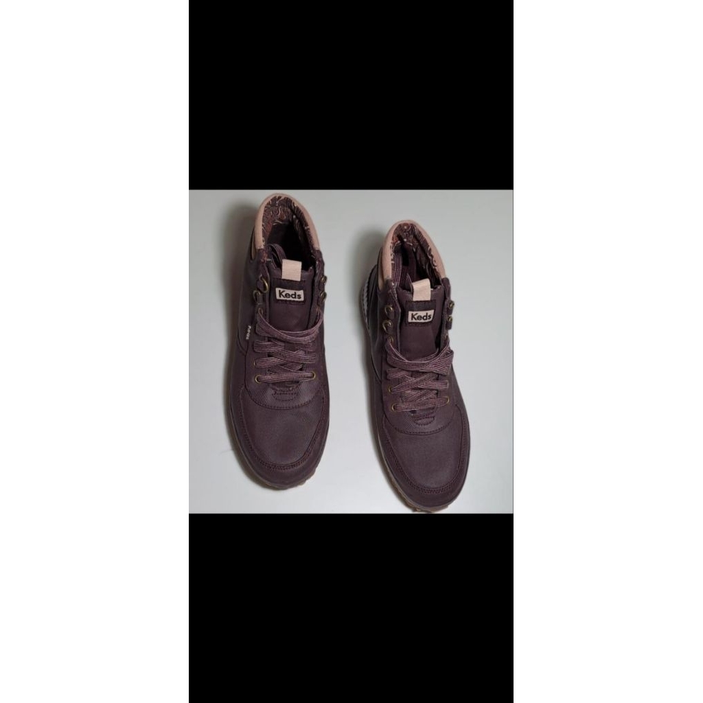 sepatu k*ds ori size 40 (no box)