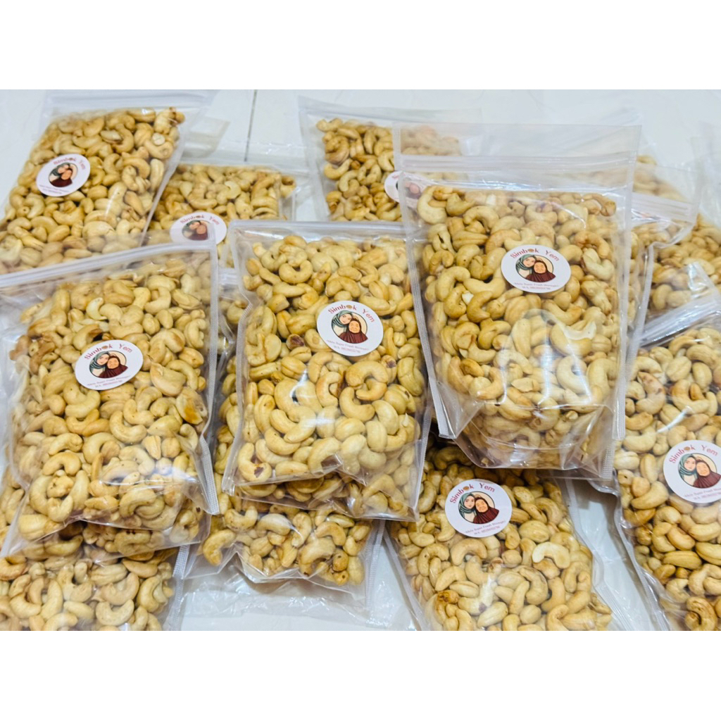 

SIMBOK YEM; Kacang Mete Super Fresh Wonogiri