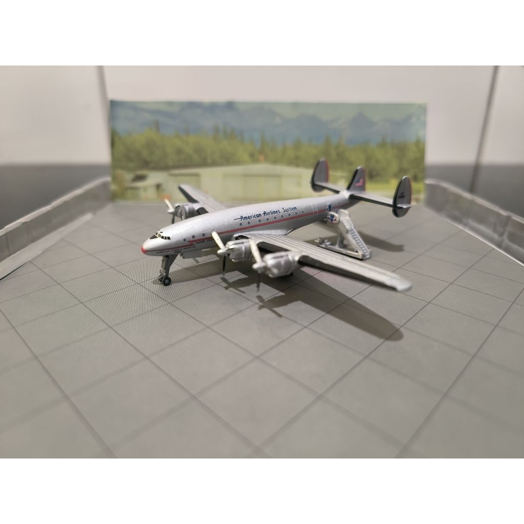 Diecast American Airlines Lockheed L-1079 Continental NC90925 Dragon Wings 1:400