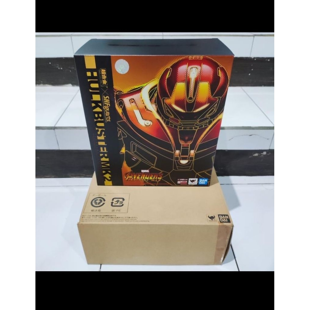SHF x Chogokin Iron Man Hulkbuster Mark 2