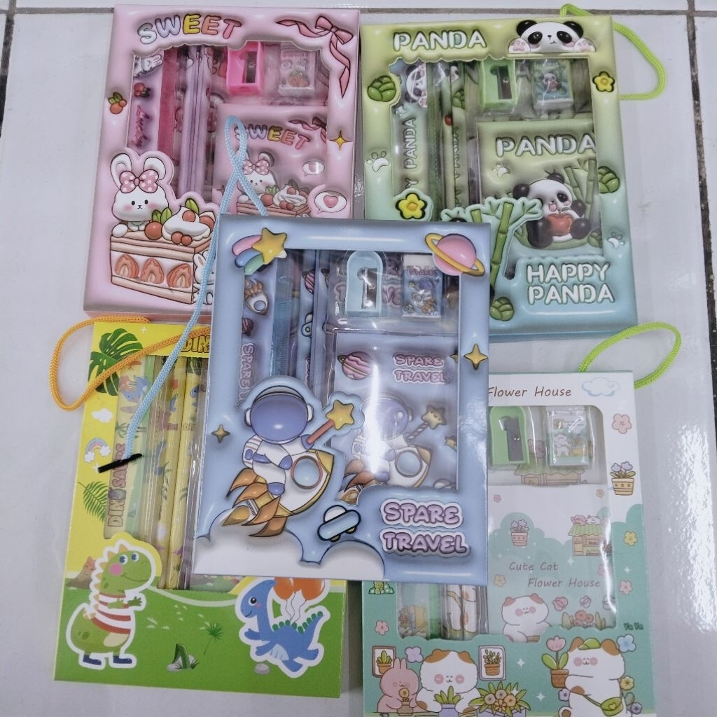 

[COD] Set Alat Tulis 5 in 1 Motif Lucu
