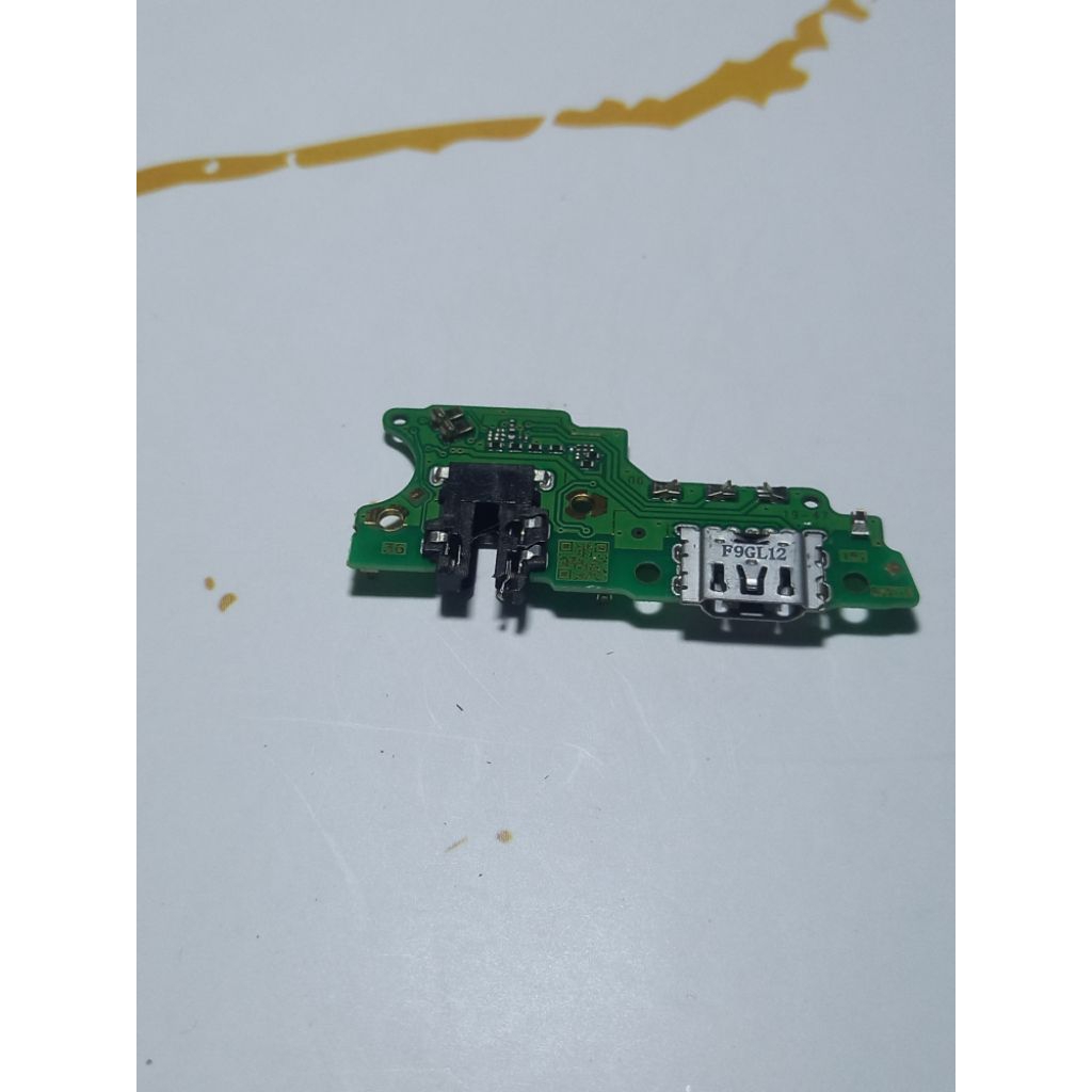 Connector Charger Oppo A31 Ic Papan Board Charger Mic Oppo A31