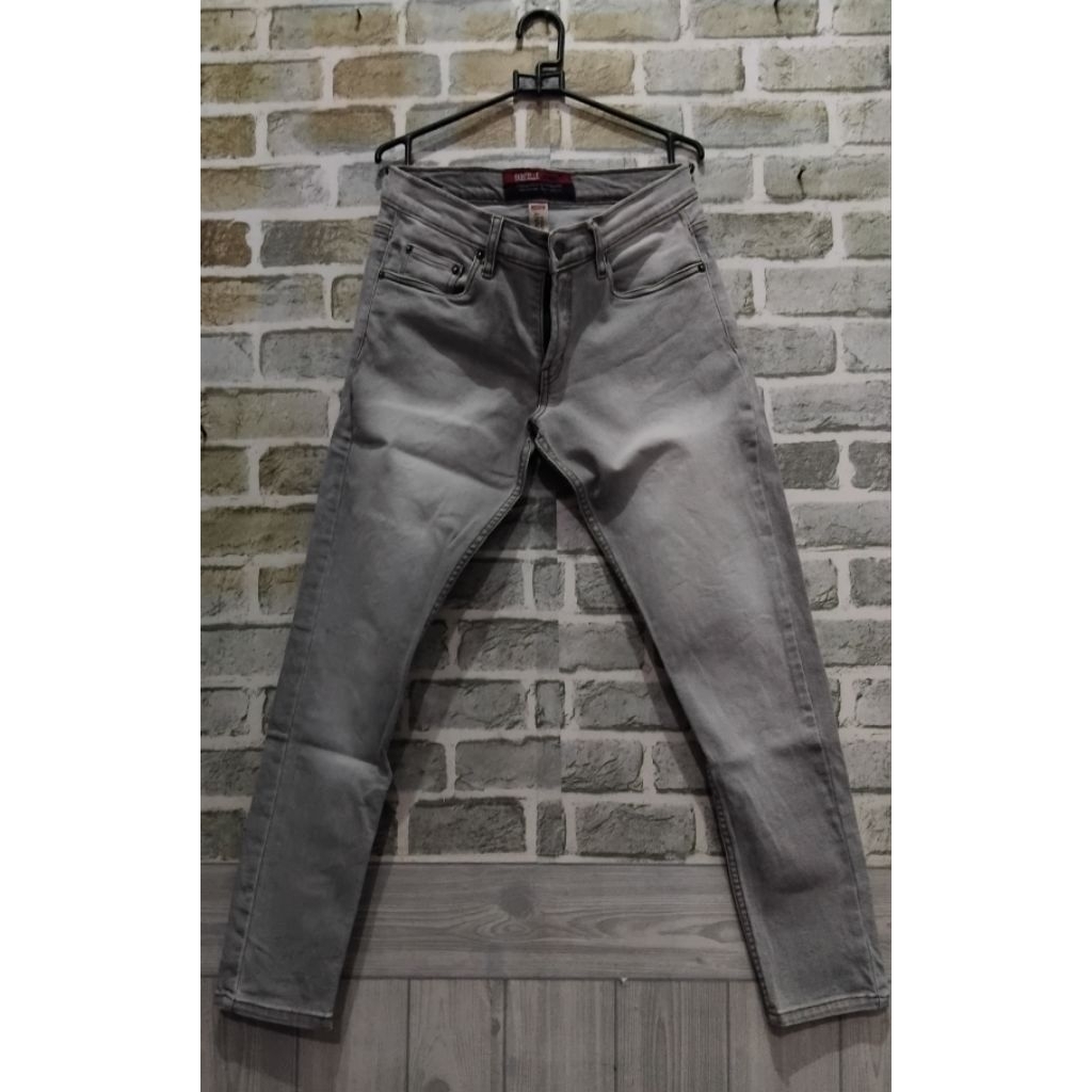 Preloved celama jeans wanita Gabrielle original size 30 like new