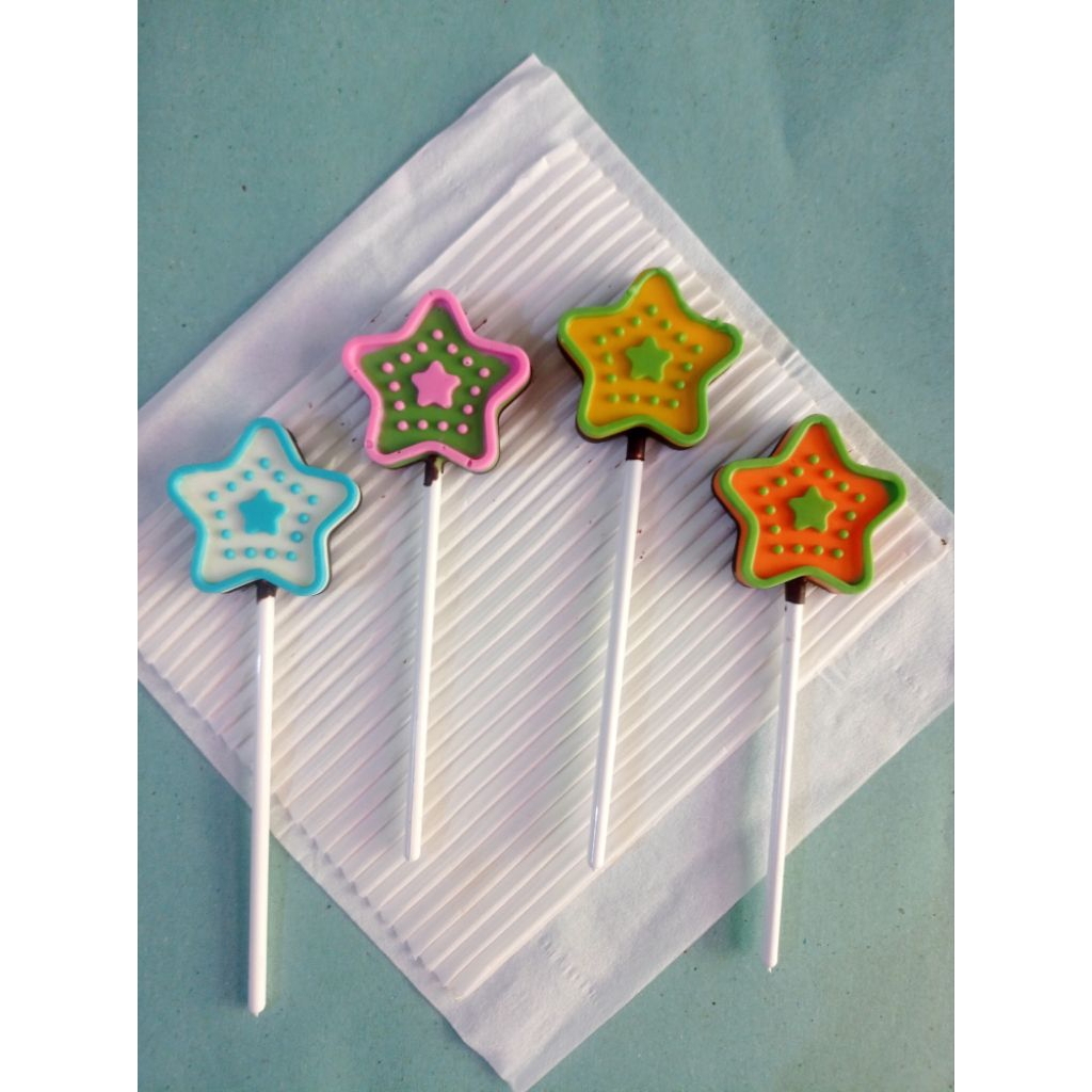 

Coklat Lolipop Karakter cute