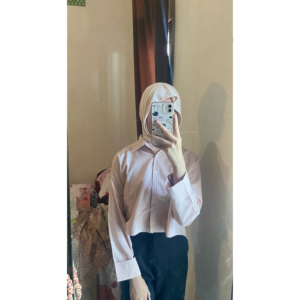 PRELOVED KEMEJA SALUR PINK