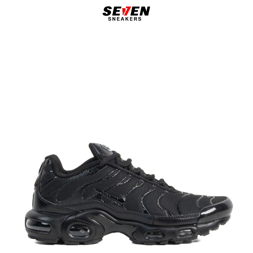 Sepatu Sport Pria Model Air Max Plus Warna Hitam Polos