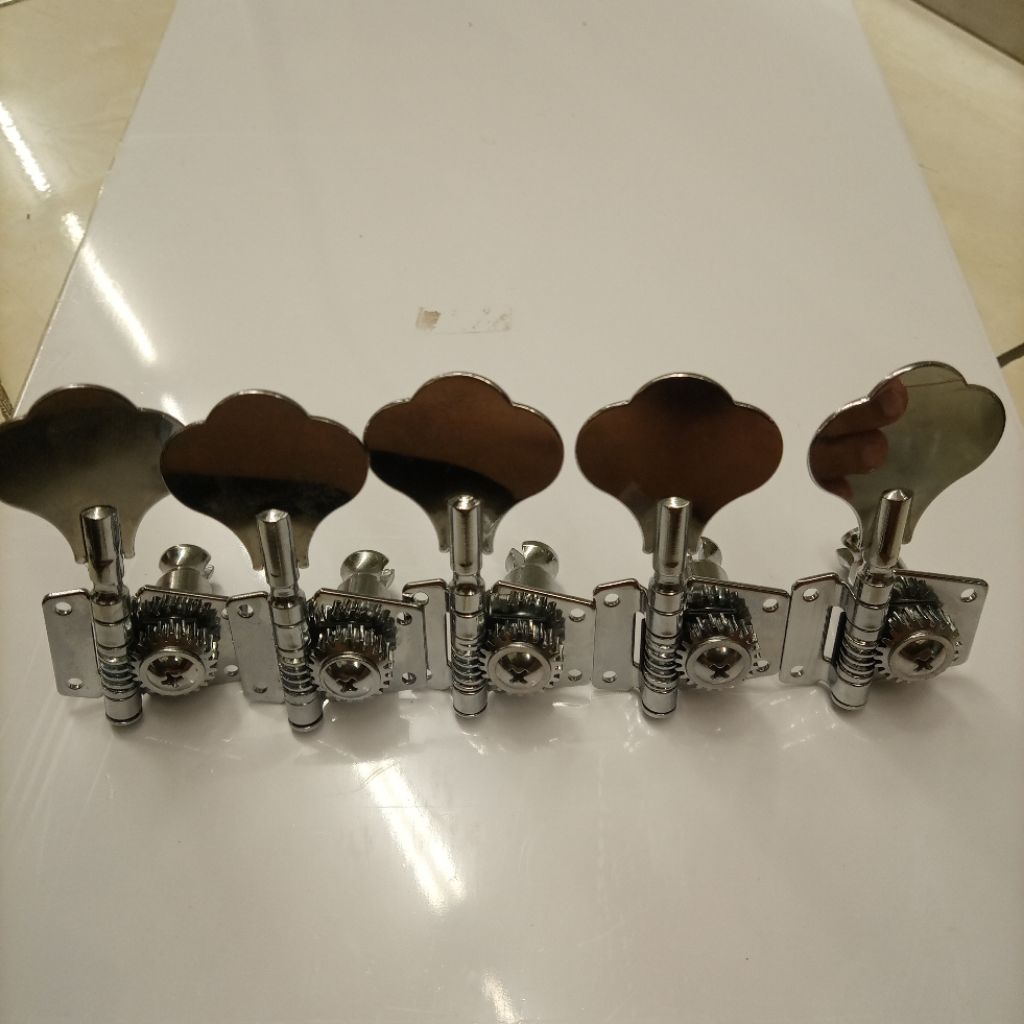 Machine Head Jazz Bass / Dryer Jazz Bass / Drayer Jazz Bass / Drayer Kriting / Tuning Jazz Bass / Ja