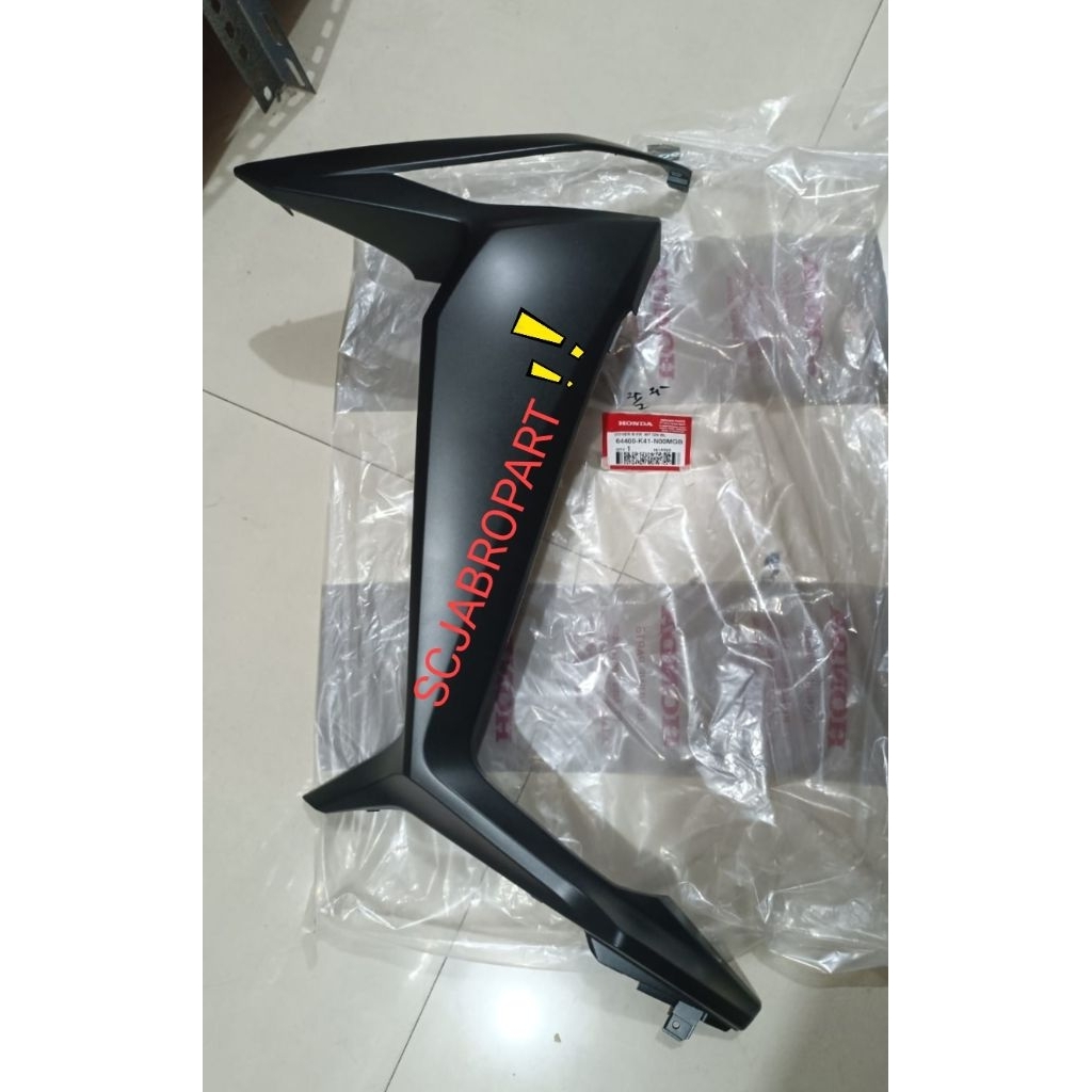 64400 K41 ...COVER R FRONT HONDA SUPRA 125 FI...ORI AHM