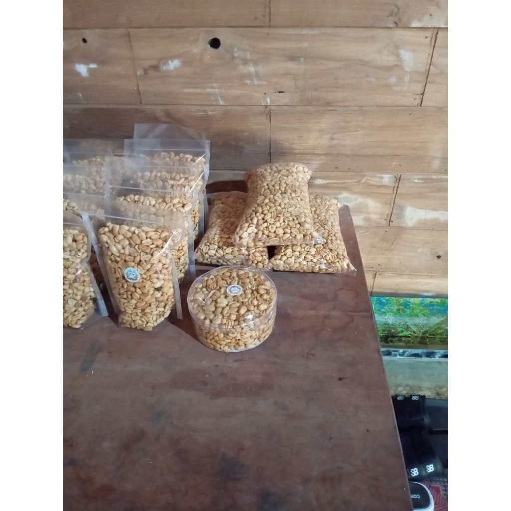 

kacang bawang / kacang licin