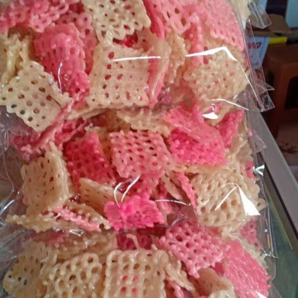 

1 KG KRUPUK TAYAMUM MENTAH