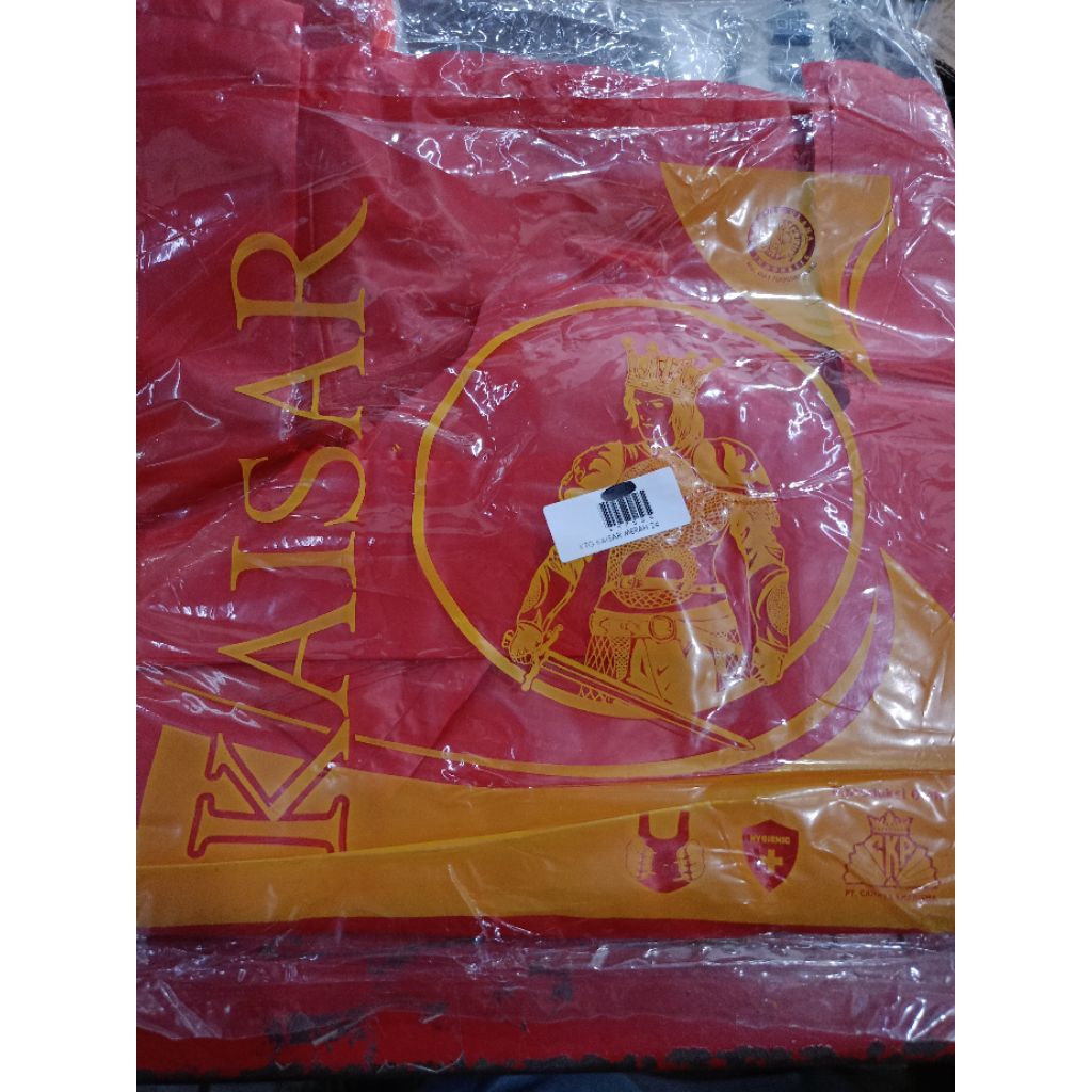 kantong plastik merah/kantong kresek