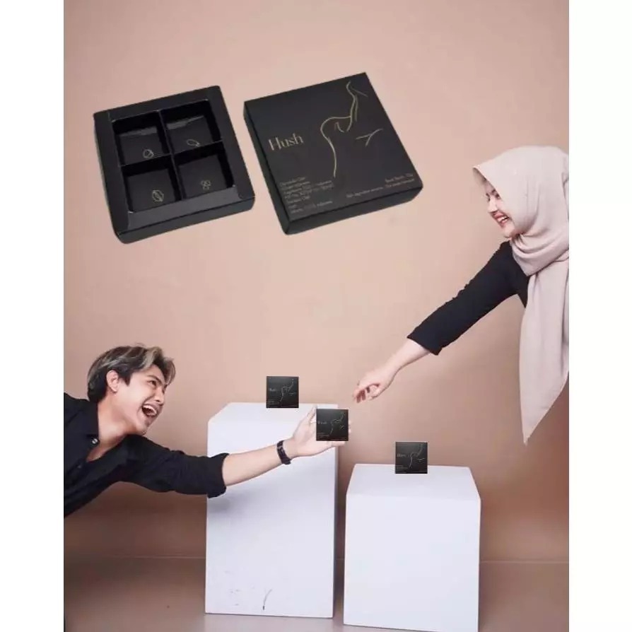 

Hush Chocolate 1 Box Dark Chocolate for Couple 32 Gram 1 Box Isi 4Pcs Bisa beli per 1 pcs