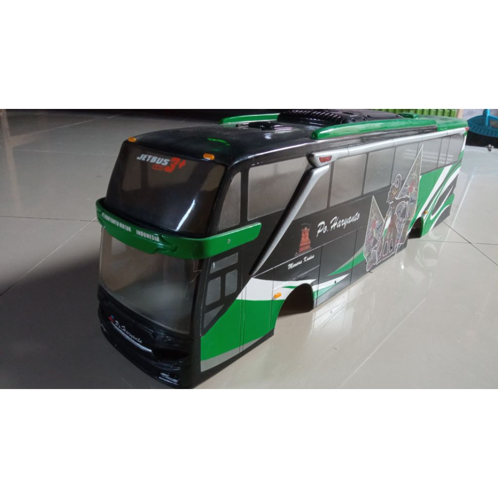 Body miniatur bus Haryanto skala 20