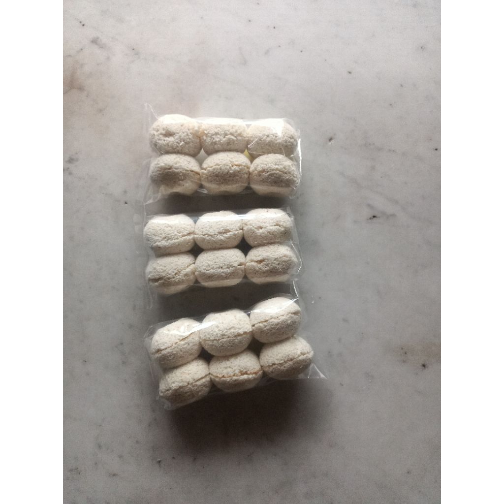 

3 Bungkus Kue Putu khas Minang - Kue Kering Jadul dari Sumatra Barat