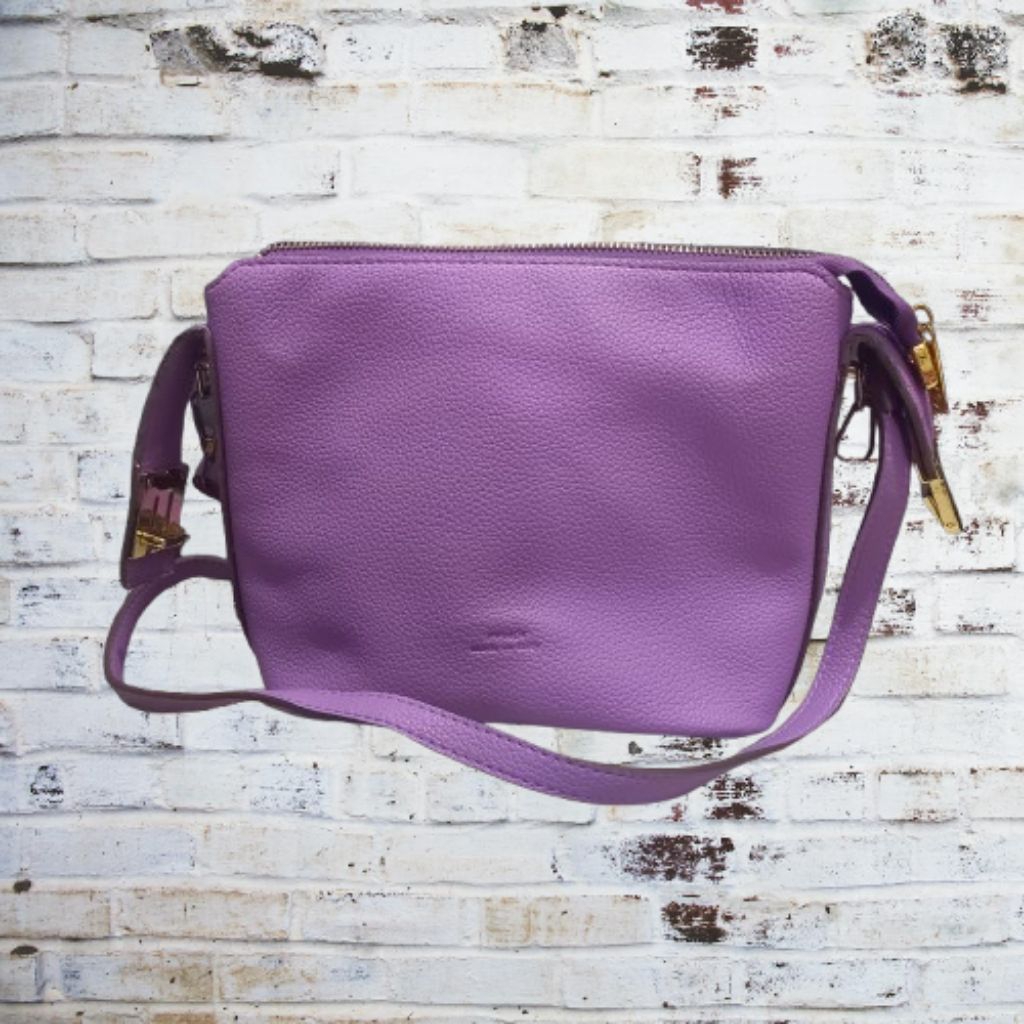 Tas Wanita Bahu warna ungu - Tas Preloved