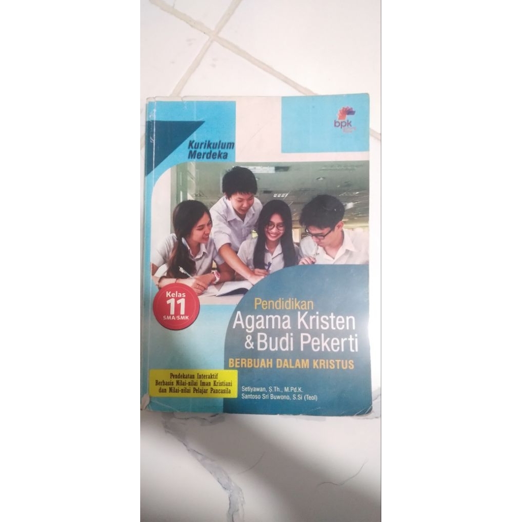buku agama kristen kelas 11