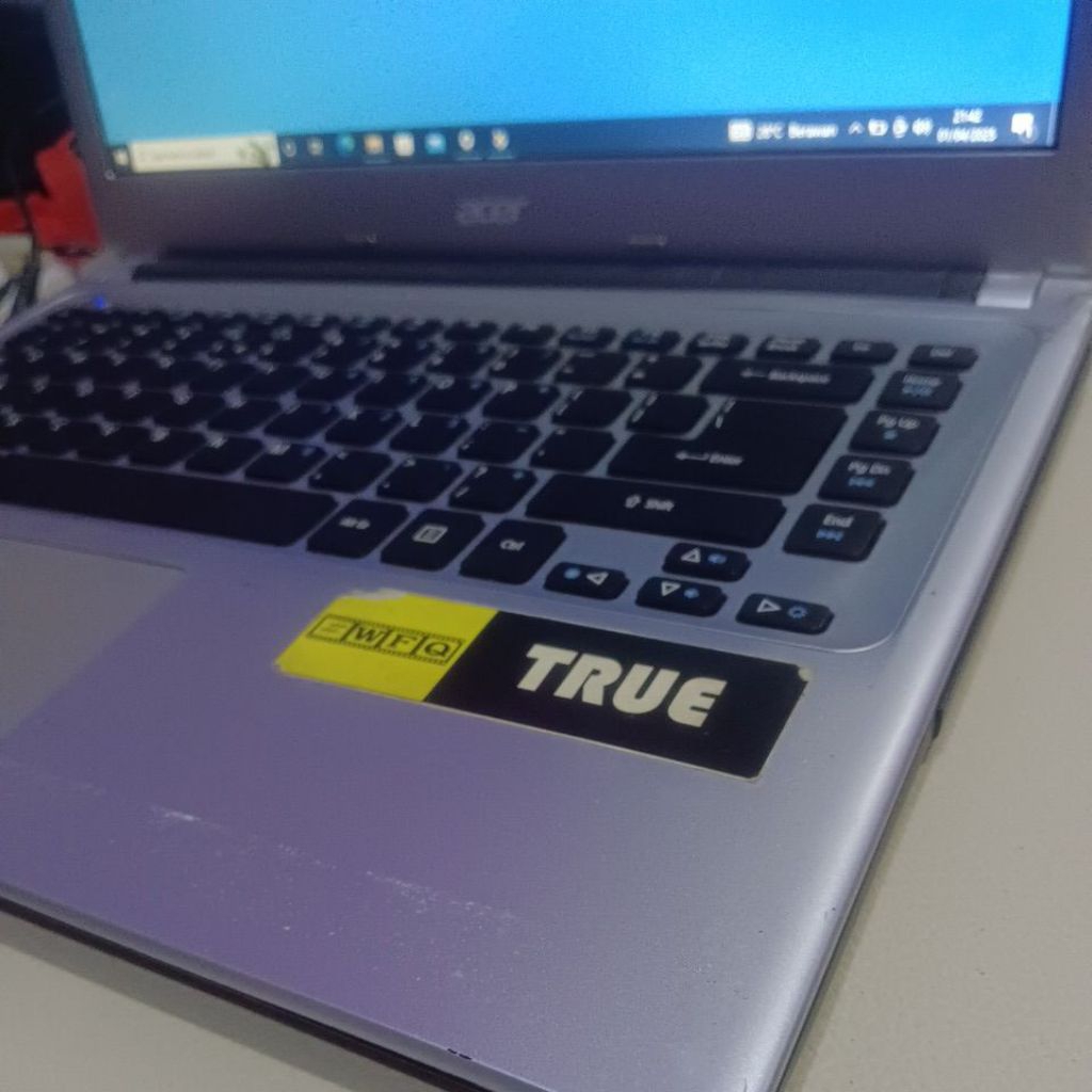 Leptop Acer Aspire one V5 RAM 4GB Intel Celeron