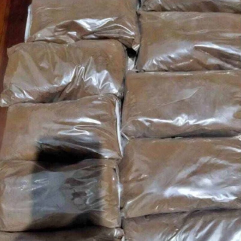

1 bungkus kopi bubuk 1kg kopi hitam pahit khas madura