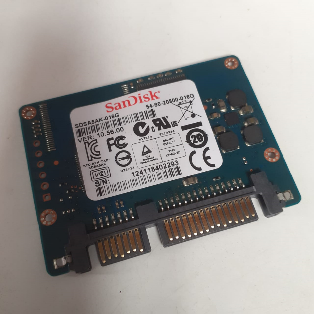Ssd Sata Half Size 16gb Sandisk U100