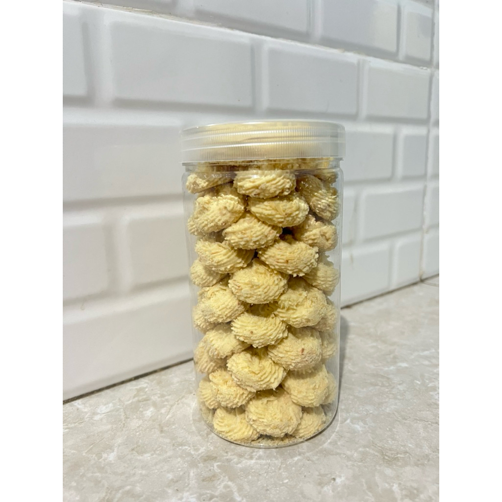 

kue sagu keju dan bimoli premium 1000ml | kemasan toples pet jar tabung | kue kering | kue lebaran | hampers