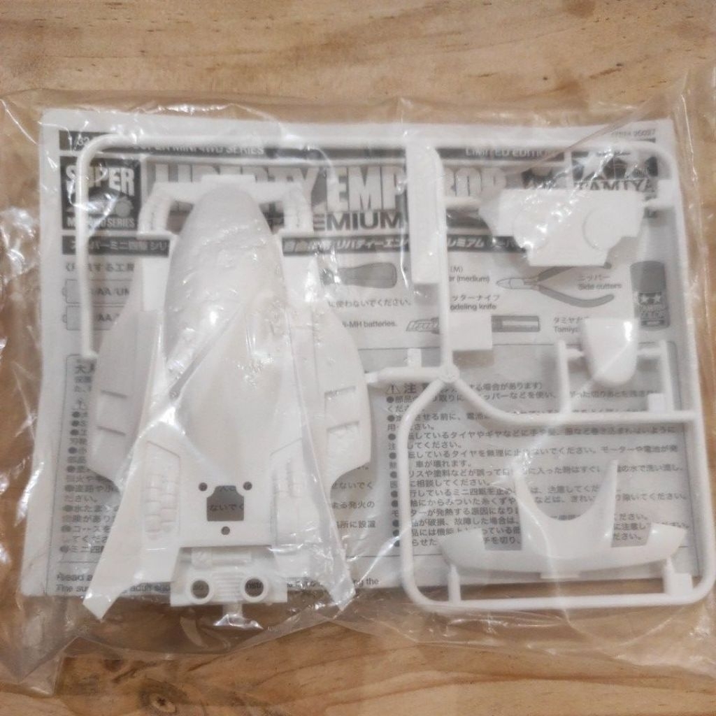 Tamiya body dan decal liberty emperor premium