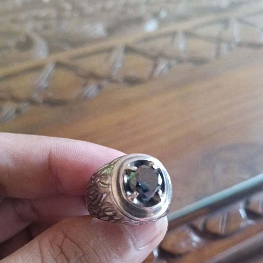 Natural black diamond/ berlian hitam asli