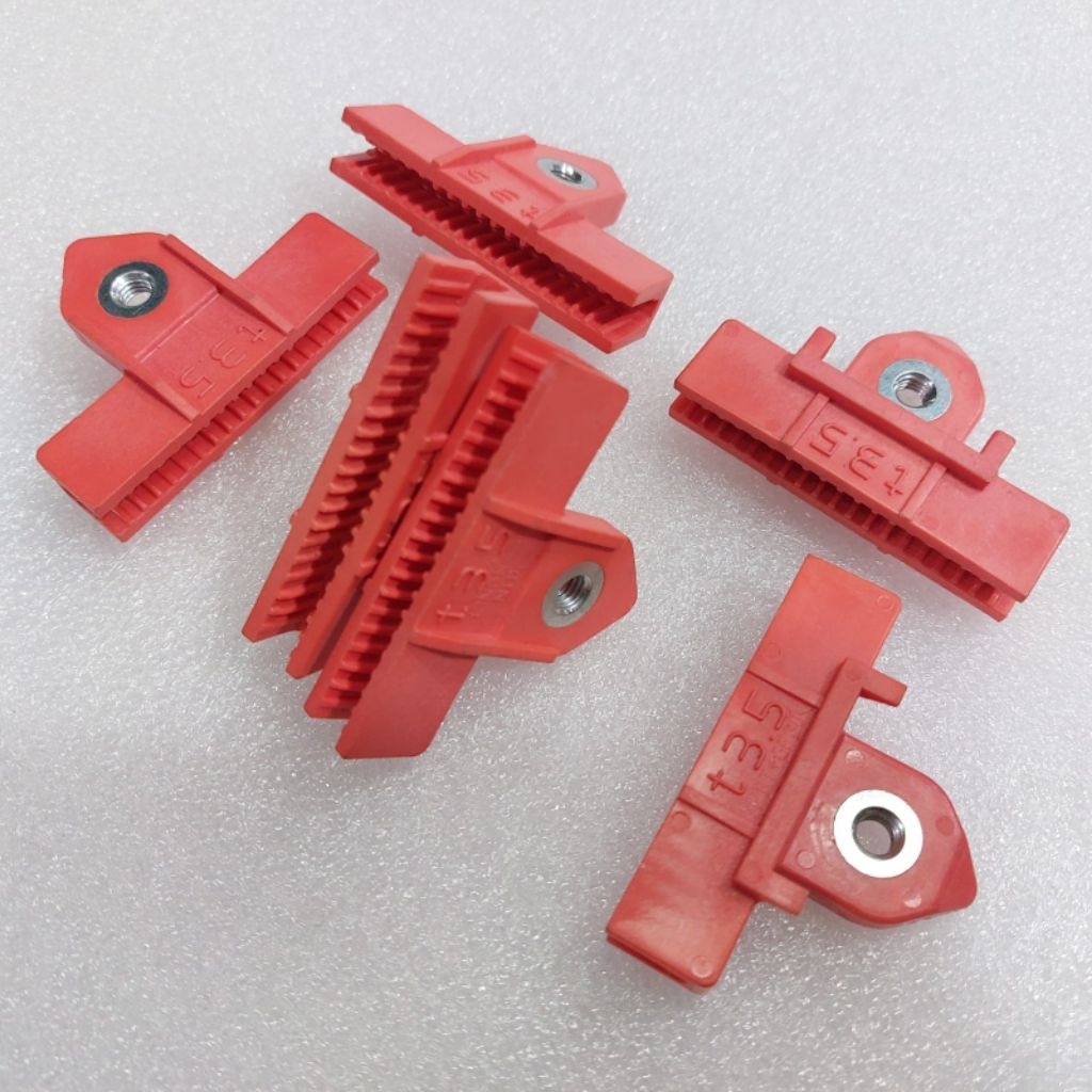 KLIP PENJEPIT KACA MOBIL UNIVERSAL