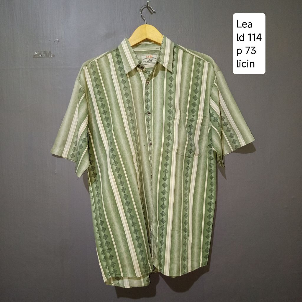 PRELOVED LEA Kemeja Lengan Pendek Motif Garis Hijau Vintage