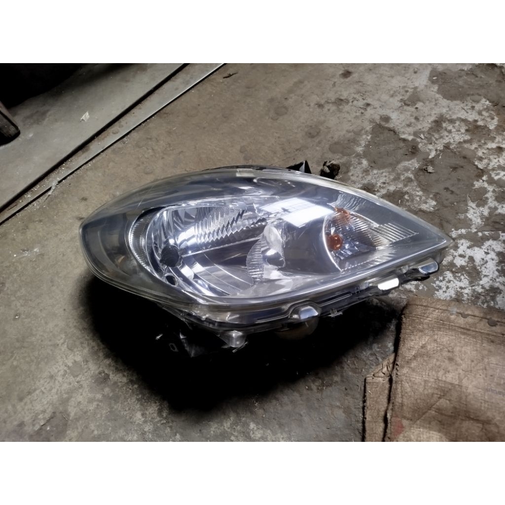 HEADLAMP NISSAN ALMERA 2011-2013, LAMPU DEPAN NISSAN ALMERA 2011-2013