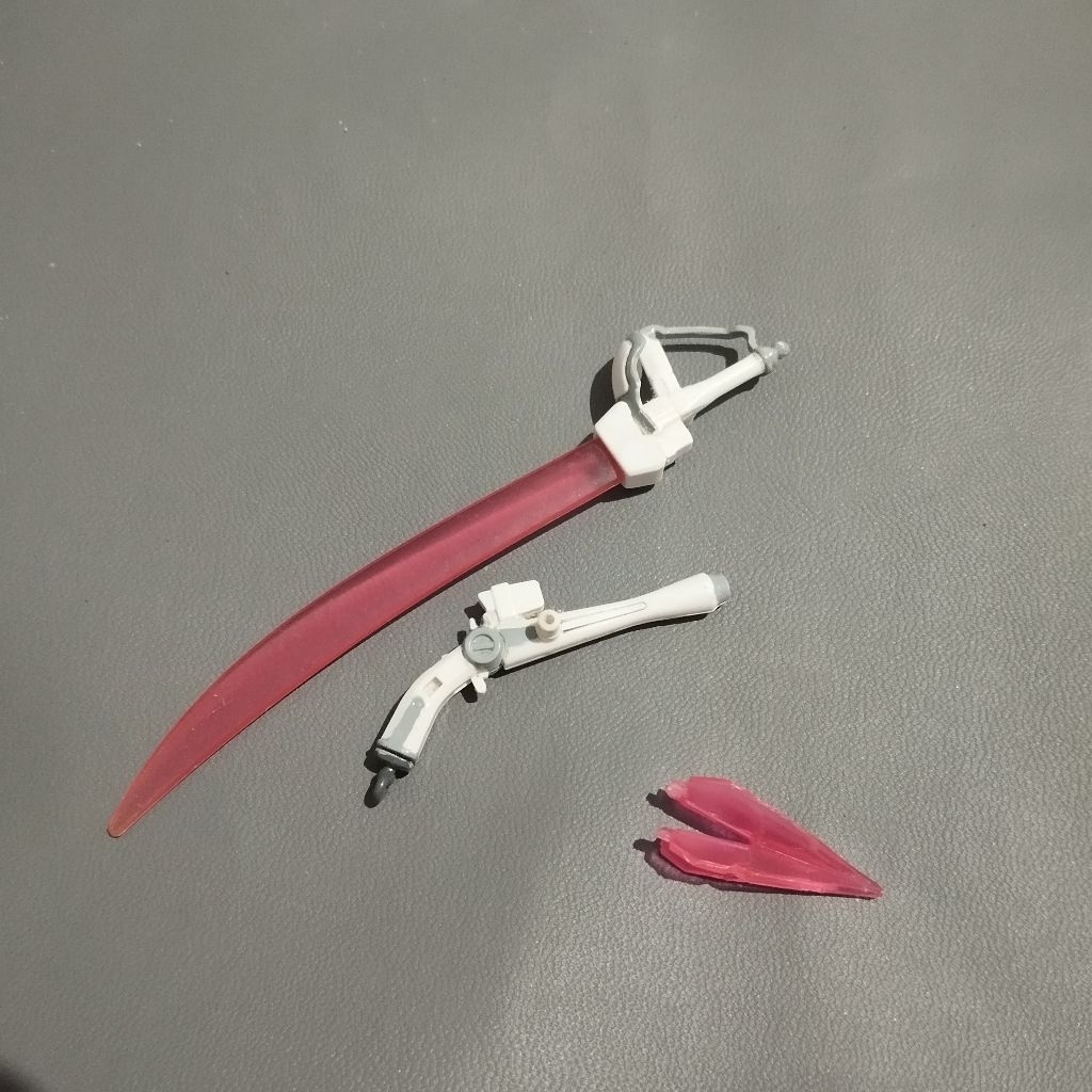 MG 1/100 Weapon Gundam Crossbone