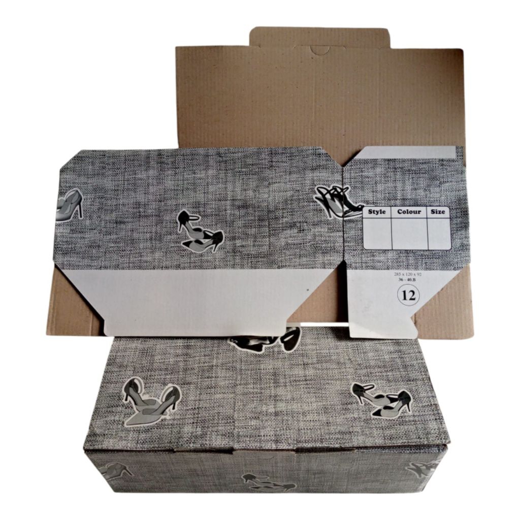 

Kardus/Dus/Box Sandal Wanita