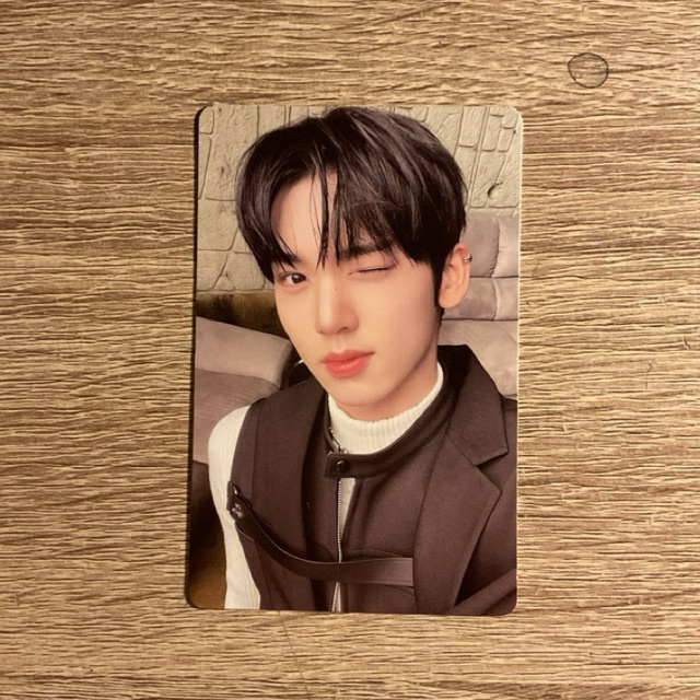 han yujin ZB1 melting point photocard