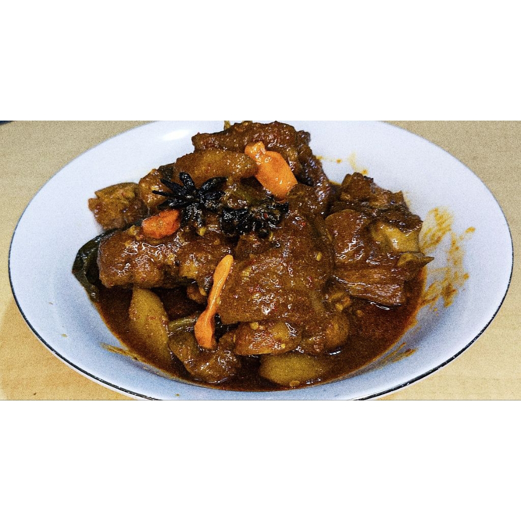 

Cukiok / Kaki Babi Kecap ( kemasan 1 kg) Homemade