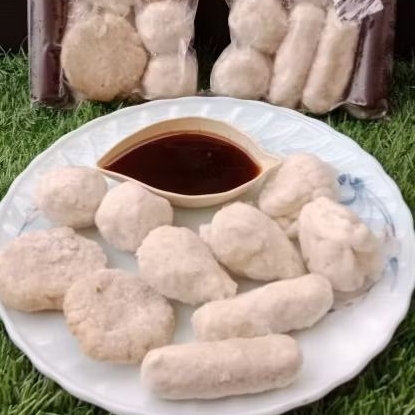 

pempek Empek Empek ikan premium frozen isi 10 mix
